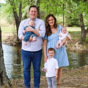 Meet your Posher, Tara